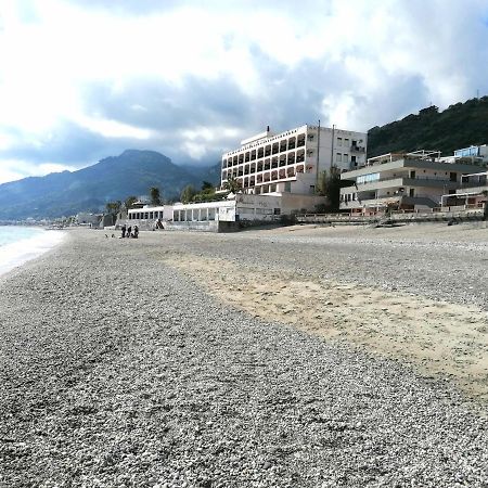 Oltremare Taormina Letojanni Διαμέρισμα Εξωτερικό φωτογραφία